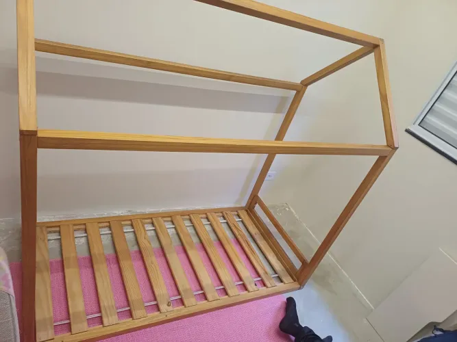 CAMA INFANTIL MONTESSORIANA COM COLCHÃO