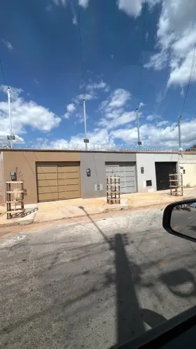 2 quartos com 1 suíte, área gourmet