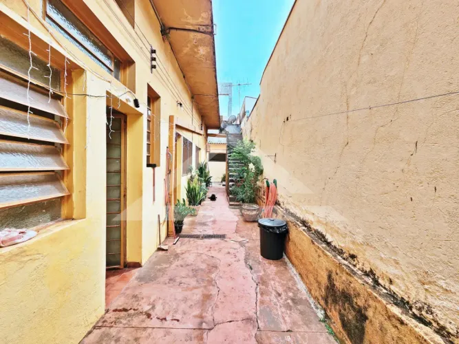 Edifício residencial / comercial à venda no Bairro Jardim Castelo Branco, próximo à Av. Pr
