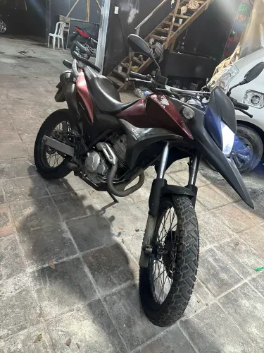 Xre 300 2011