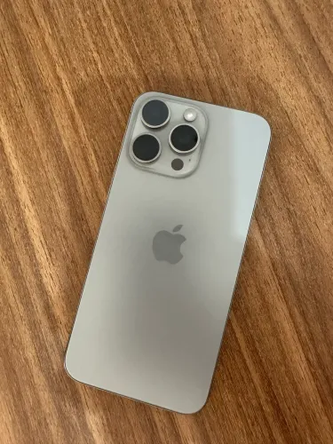 iPhone 15 pro Max 512gb 