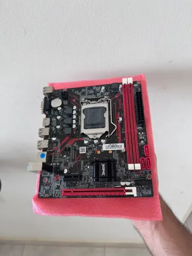 Placa-Mãe LGA 1155 DDR3 com Suporte NVMe M.2