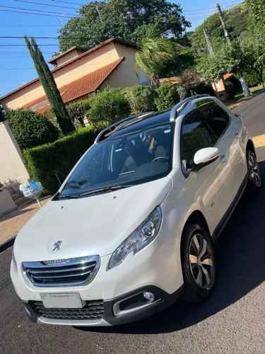 Peugeot 2008 Griffe 1.6 Flex 16V 5P Aut. 2017