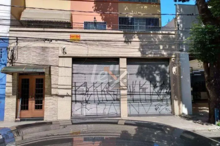 LOJA COM GALPÃO BRÁS - 480M² ZONA COMERCIAL - 10,00X48,00 - ESTOQUE/LOJA/GALPÃO- METRÔ PED