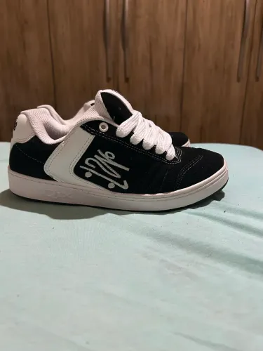 Vendo Tenis Qix chorão