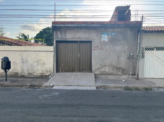 Casa para venda na Divineia