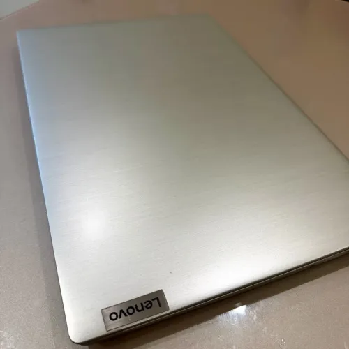 Notebook Lenovo i5 de 10 Geração
