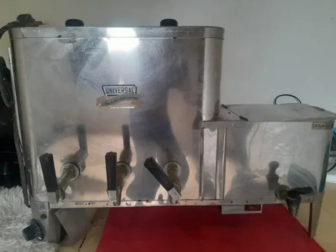 VENDO CAFETEIRA DE PADARIA