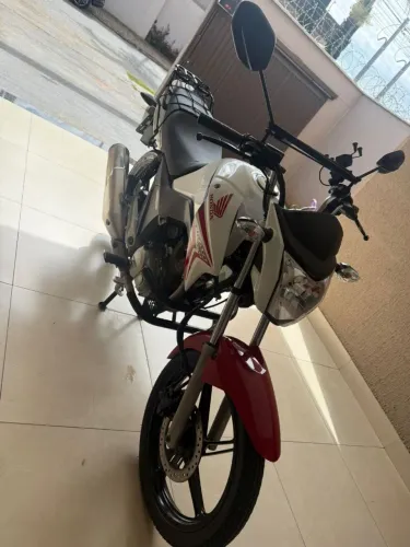 Titan EX 150