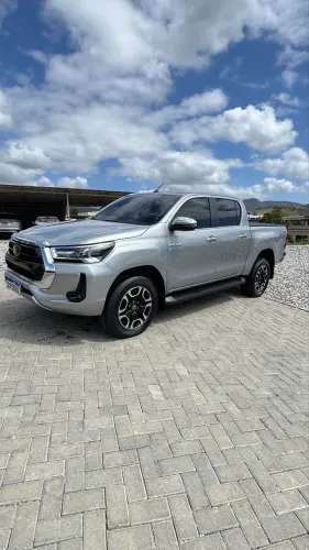 Toyota Hilux CD SRX 4X4 2.8 TDI 16V Diesel Aut. 2023
