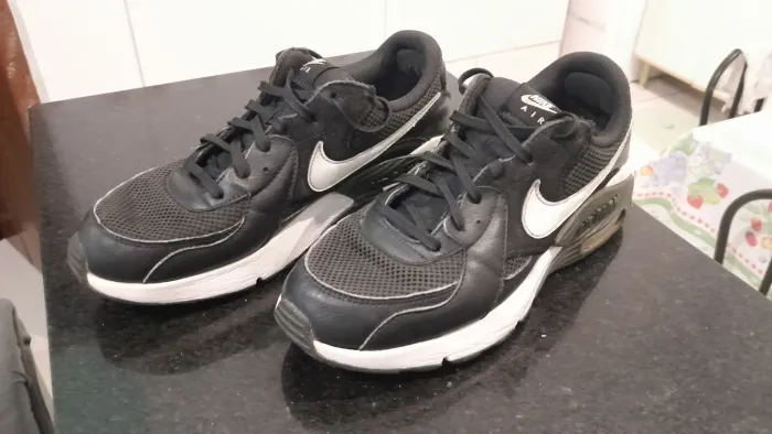 Nike Air Max Excee Preto/Branco