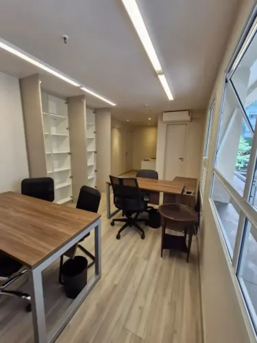 Sala Comercial Mobiliada para Locação em São Paulo