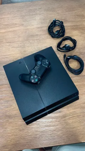 PS4 Fat 500GB + Controle + FC 26 | Extremamente Conservado