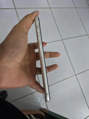iphone 11 64gb