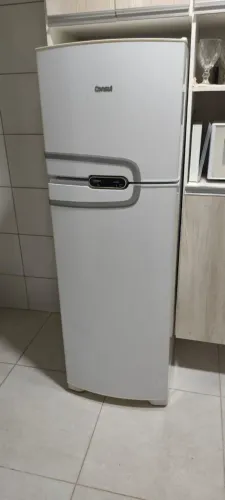 Geladeira Consul Frost Free 275 Litres - Econômica (127V) - Excelente Estado!