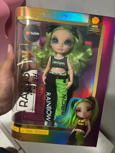 Boneca Rainbow High JUNIOR