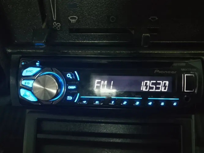 CD Pioneer DEH-X 1680 UB mixtrax estado de novo, funcionando perfeitamente