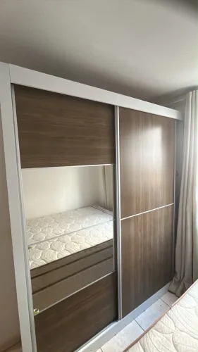 Guarda roupa de casal