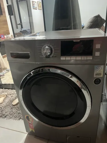 Vendo lava e seca Mideia bem nova