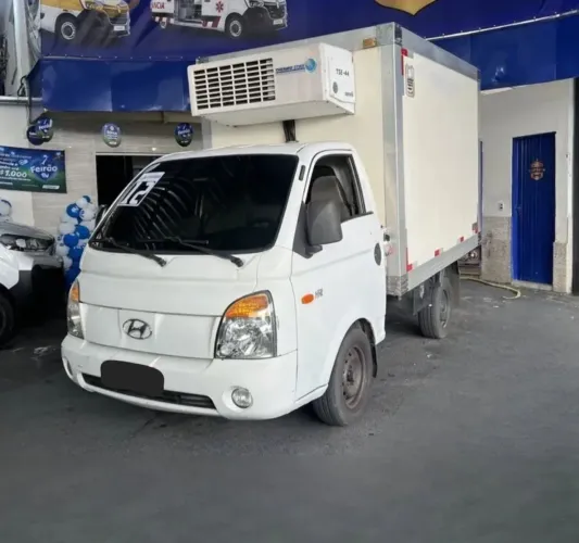 Hyundai Hr Com Baú Refrigerada