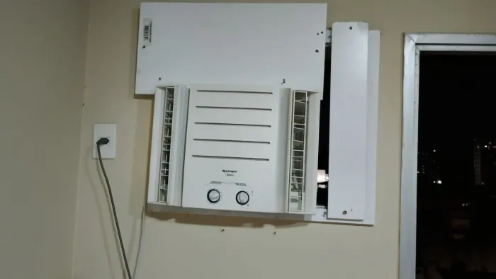 Ar condicionado springer 10 mil BTUs valor 1 mil reais 