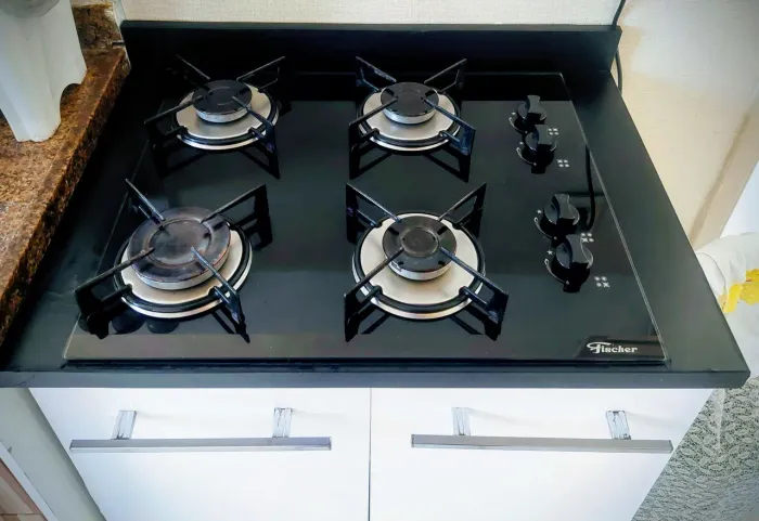 Vende fogã cooktop 4 bocas ficher com balcão 