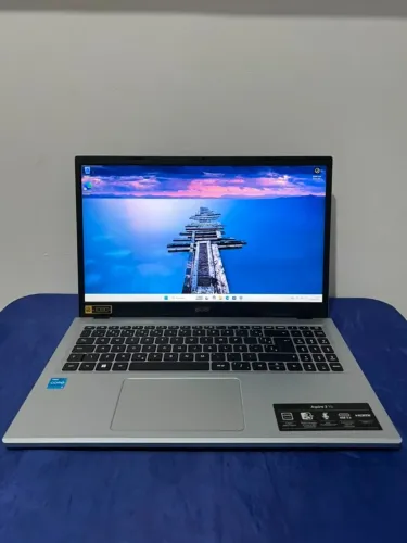 Notebook Acer aspire 3 - Core i3 / 256GB SSD NVME / 8GB RAM.