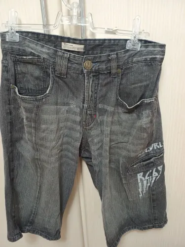 Bermuda jeans masculina- marca Rip Curl- Tam 42