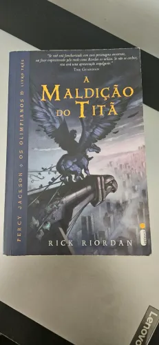 A Maldição do Titã