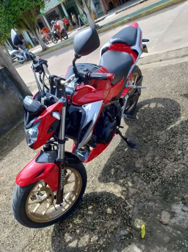 CB 500F