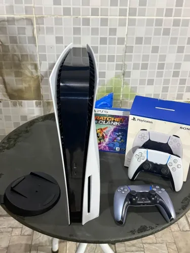 Ps5 com Leitor de Disco 2 controles