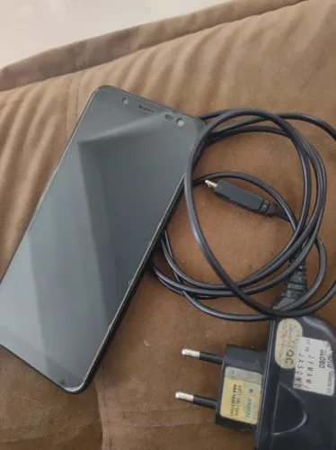 Samsung Galaxy j6