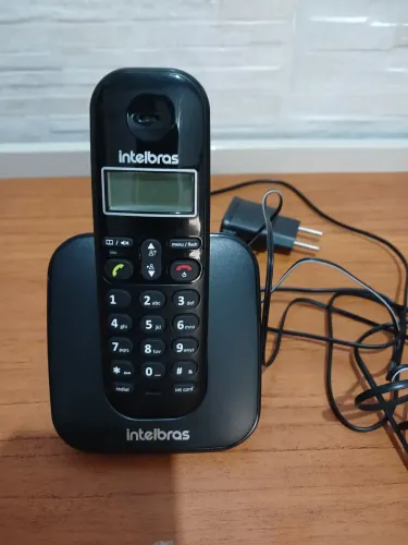 Vendo telefone fixo móvel semi novo