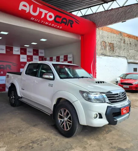 Toyota Hilux CD SRV D4-d 4X4 3.0 TDI Diesel AUT 2015