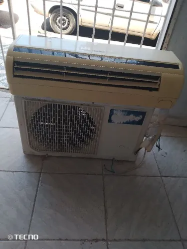 Split 9.000 btu $420,00 *)