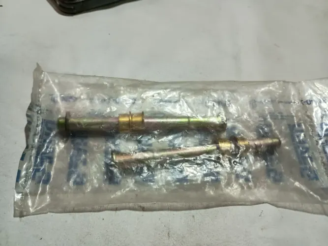 Pino da dobradiça da porta da S-10, NOVOS