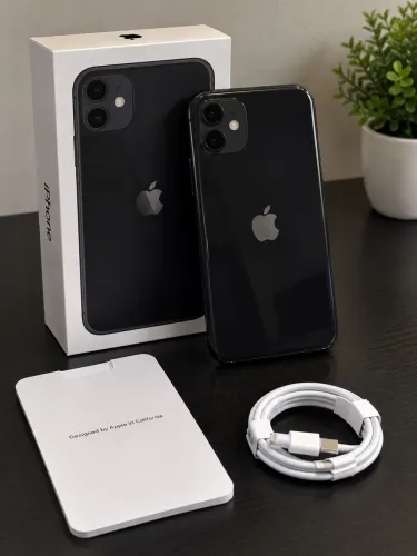 IPHONE 11