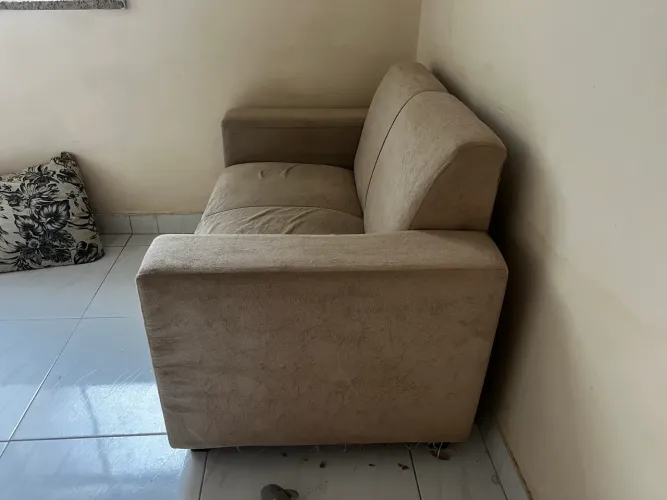 Sofá 2 lugares Bege