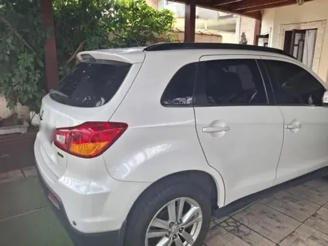 Mitsubishi ASX 2.0 16V 160cv Aut. 2011