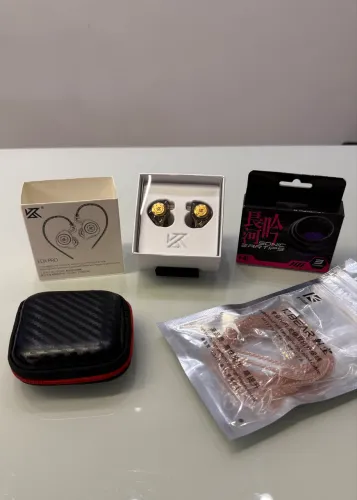 KZ EDX PRO + Ponteiras HE Sonic + Cabo KBEAR + Case