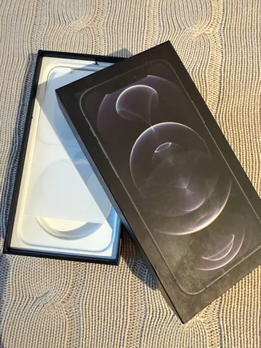 Caixa iPhone 12 Pro (somente caixa)