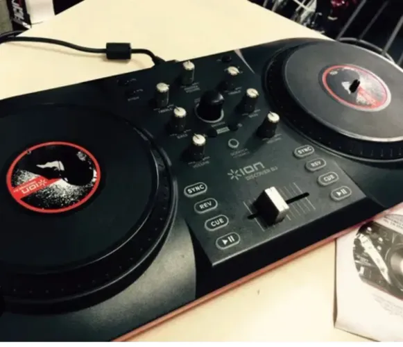 Controladora íon dj