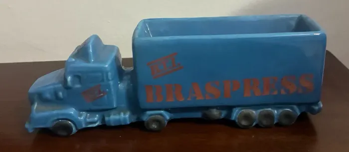 Miniatura Caminhao Braspress Volvo Nl 10 Em Porcelana Louca (Usado) Miniatura Braspress