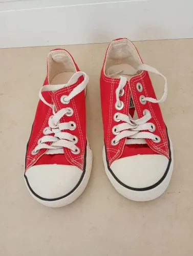 Tênis All Star infantil, número 30, vermelho