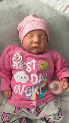 Bebê Reborn Menina - corpo tecido