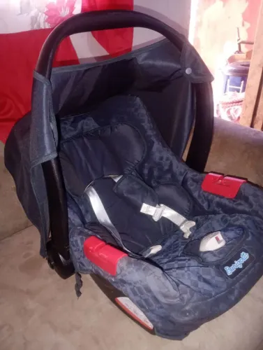VENDO BEBE CONFORTO USADO