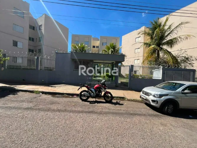 Apartamento para alugar, 2 quartos, Presidente Roosevelt - Uberlândia/MG - Rotina Imobiliá