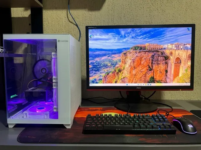 PC Gamer Ryzen 5 5600G + RX 7600 8GB + 16GB + Monitor 144Hz