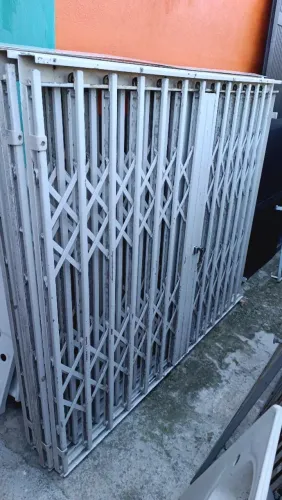 Kit 4 pantográficas de 1.35 x 1.62 completas c/chave VENDE-SE