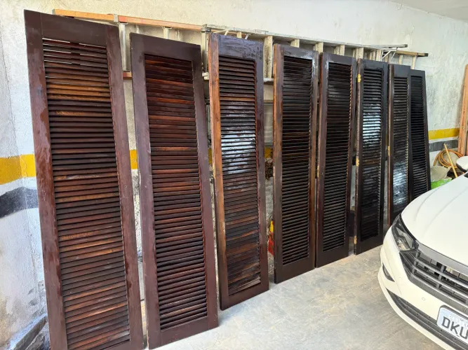 Portas Venezianas em Madeira de Lei - 2,00 x 0,49 m (Lote com 9 unidades)